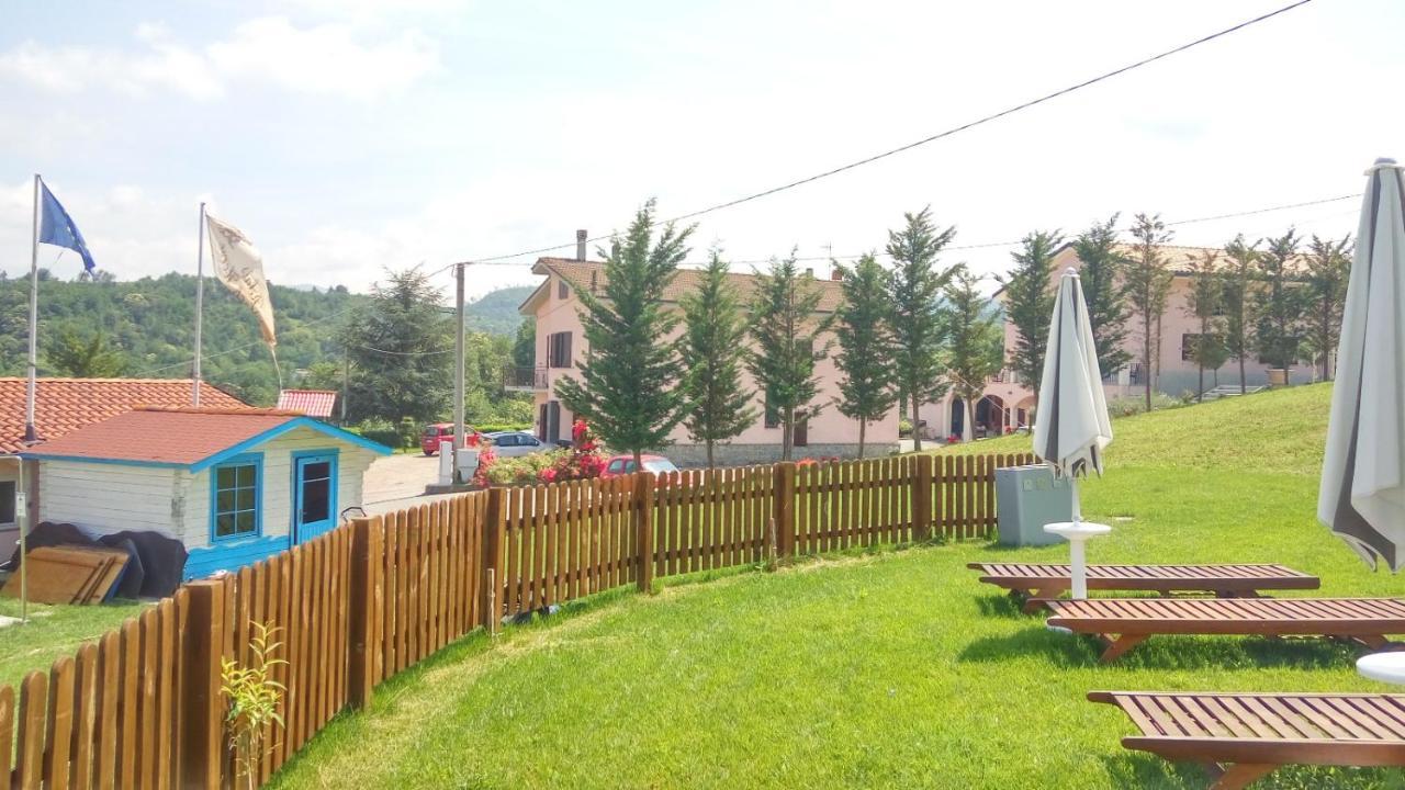 Relais Black Horse Millesimo المظهر الخارجي الصورة